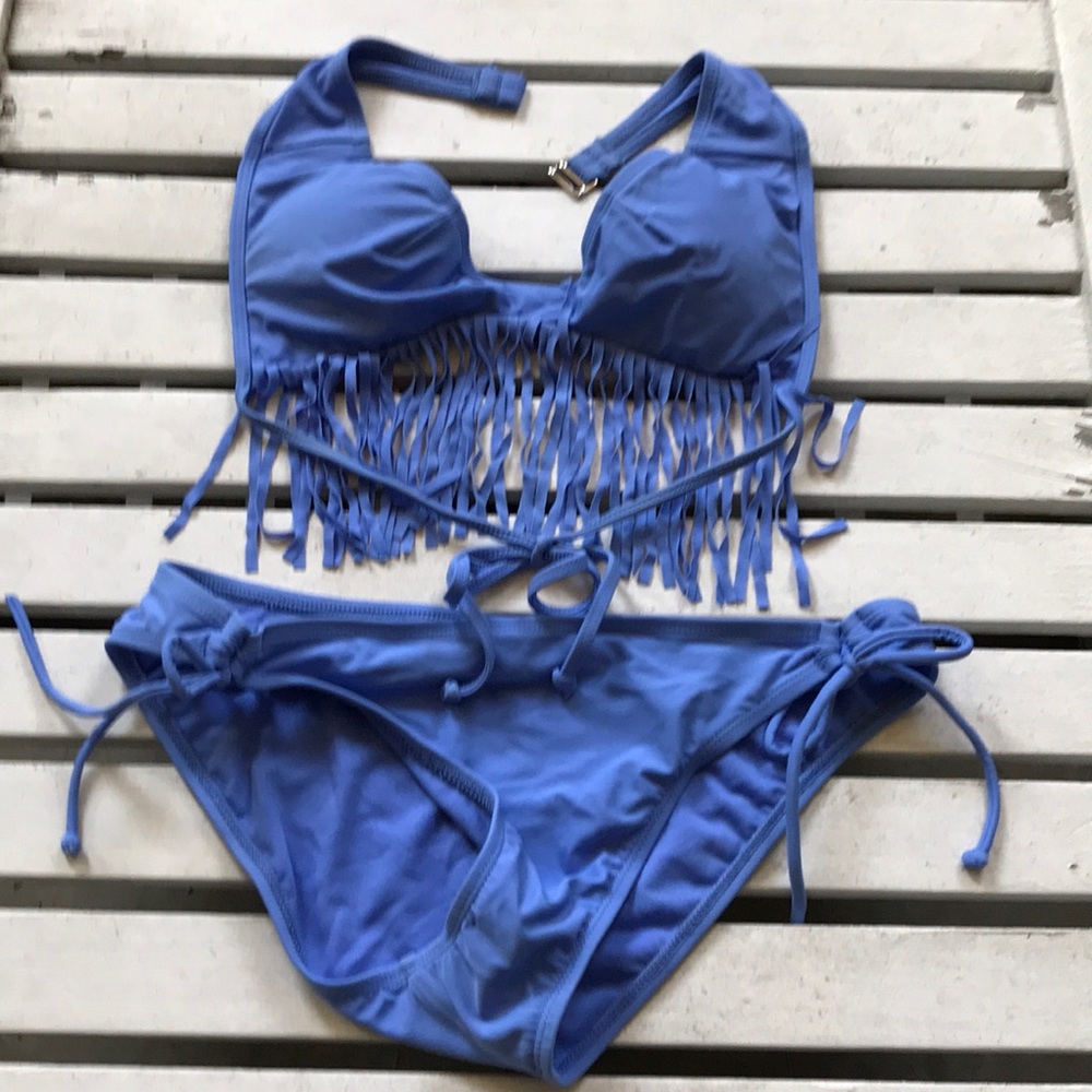 Pretty blue bikini